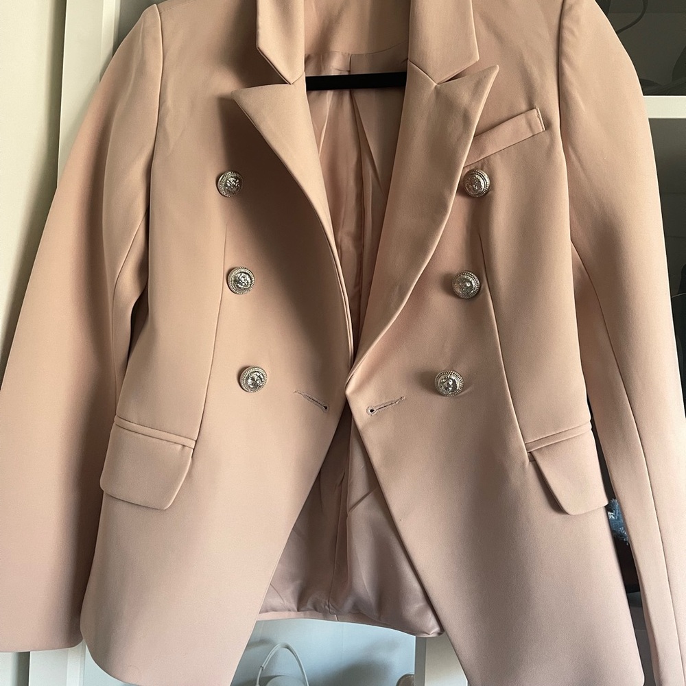 Women's Double-Breasted Blazer in Cream